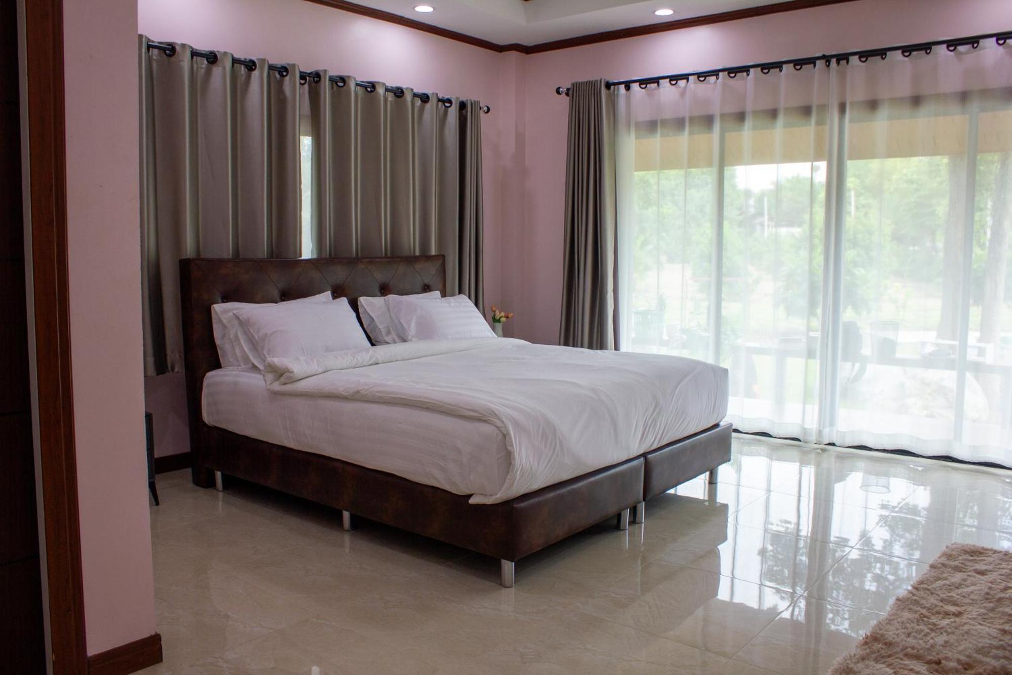 Jindarin Villas Pak Chong Exteriér fotografie