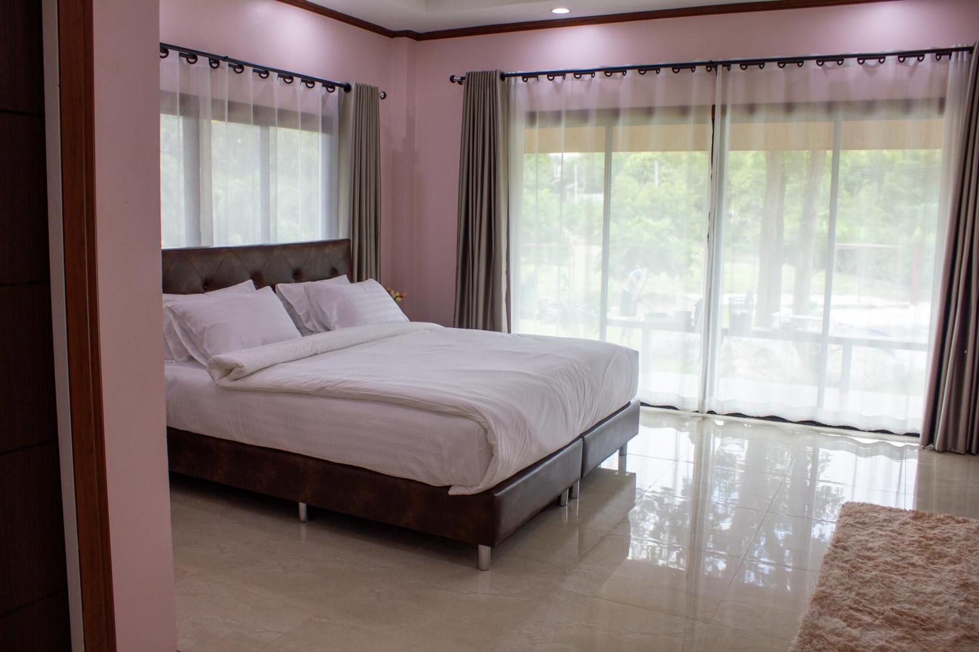 Jindarin Villas Pak Chong Exteriér fotografie