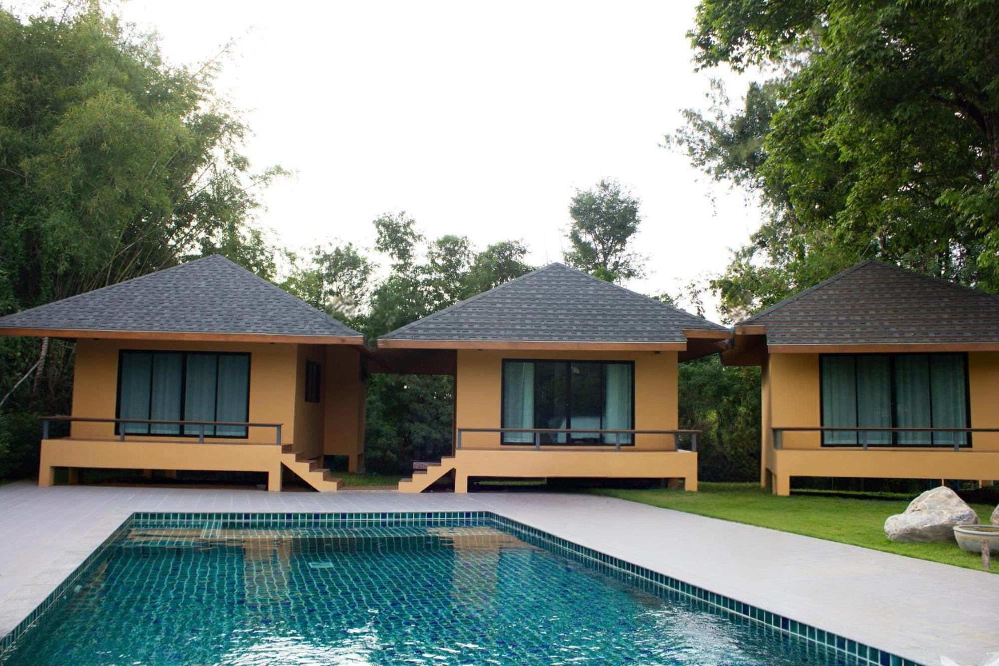 Jindarin Villas Pak Chong Exteriér fotografie